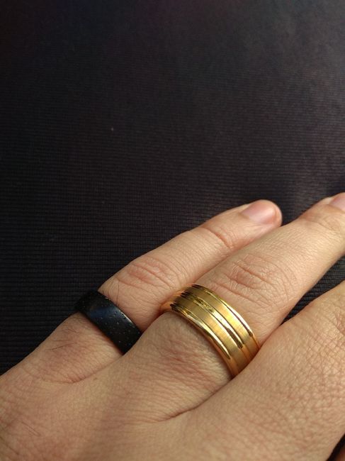 Banhada com 3 camadas de ouro 18k.