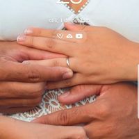 📸 Poste um print de tela do seu celular que tenha como fundo uma foto sua e do seu amor - 1