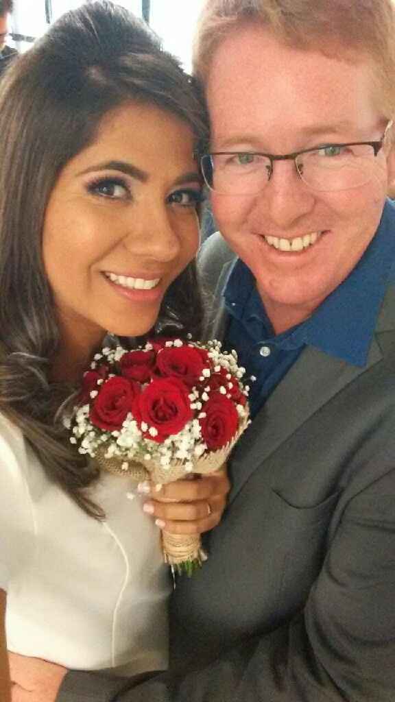 Casei no civil (e levei um buquê de rosas sim!) - 1