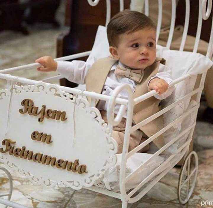 Meninaas me ajude .. - 1