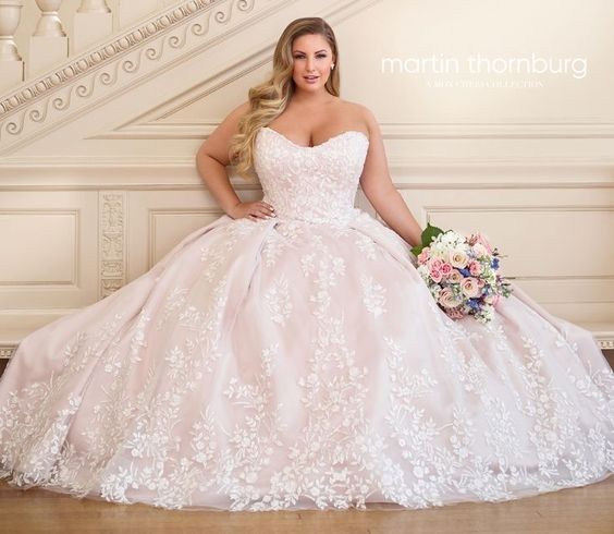 Sou plus sim! Papo sobre vestidos de noiva para gordinhas - 6