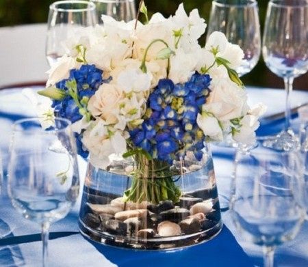 Decoração em branco e azul
