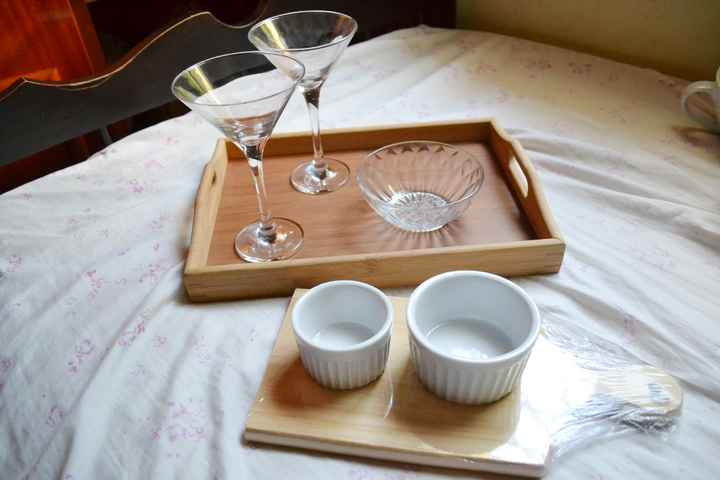 Montei um joguinho para aquela noite romântica com petiscos e drinks