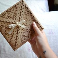 "Envelope rendado" de papel kraft