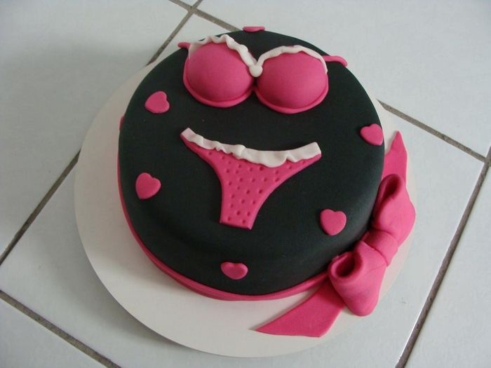 bolo de chá de lingerie