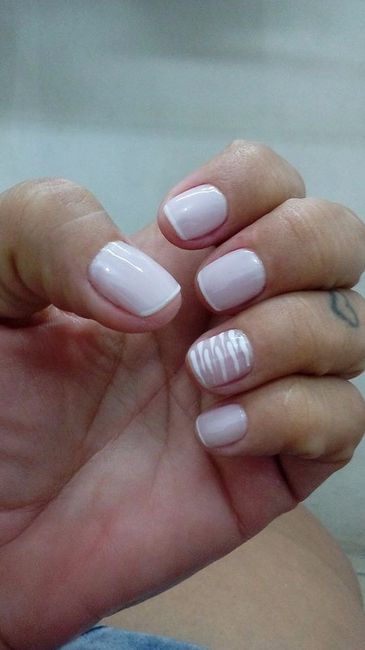 Unhas prontas!