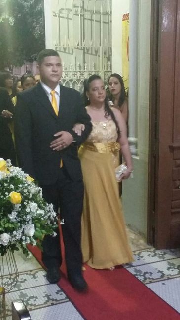 PADRINHOS ENTRANDO...
