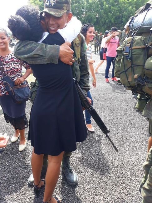 que abraço gostoso! 
