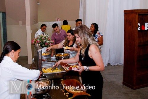Cerimonialista fazendo um pratinho pra nós!!