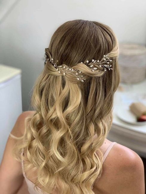 Cabeleireira do Zezé: poste uma foto do penteado que vai usar no seu Dia C💇‍♂️💇‍♀️ 11