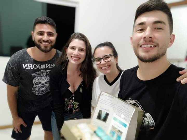 Casal de padrinhos - Super queridos, foi uma das melhores reações ao serem convidados