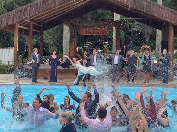 casamento com piscina ?