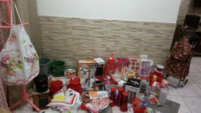 Presentinhos abertos no dia seguinte, pois estava mortinha da silva