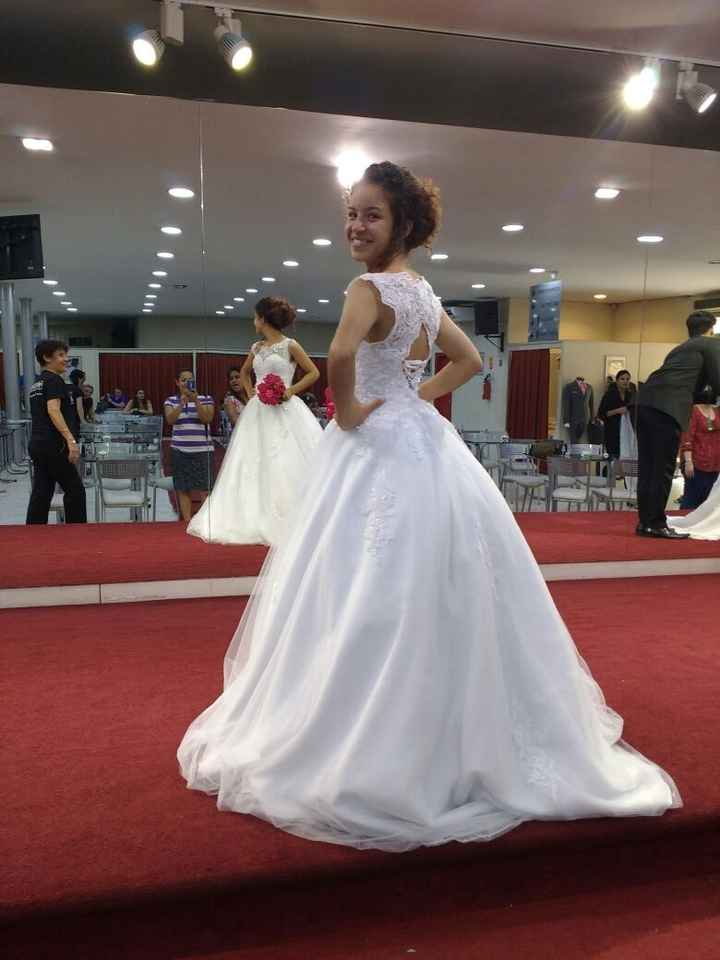 Provando o vestido