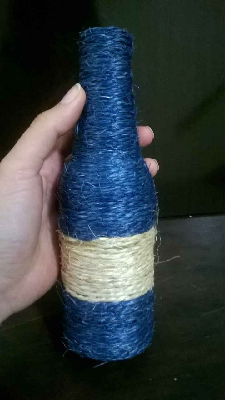 Garrafinha de sisal bicolor