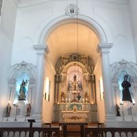 Vou me casar na igreja católica (foto) em uma igreja super lindinha. e pretendo não decorar (apenas 