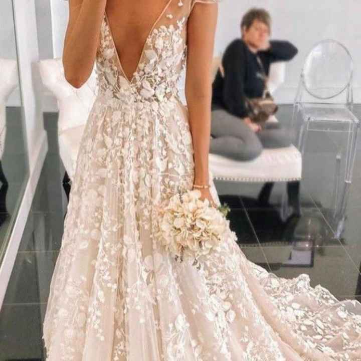 Escolhendo o vestido de noiva 👰 - 4