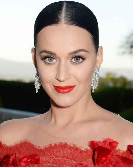 Divas do pop no seu casamento: a madrinha - 2