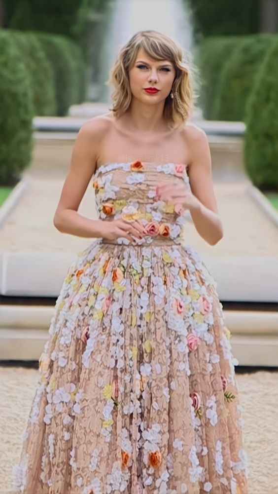 Divas do pop no seu casamento: a celebrante - 2