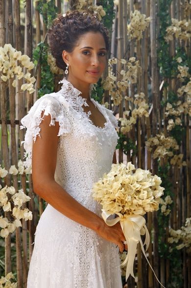VESTIDO PERSONAGEM ISABEL - NOVELA LADO A LADO