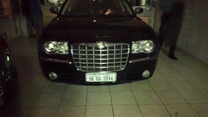 Carro dos noivos