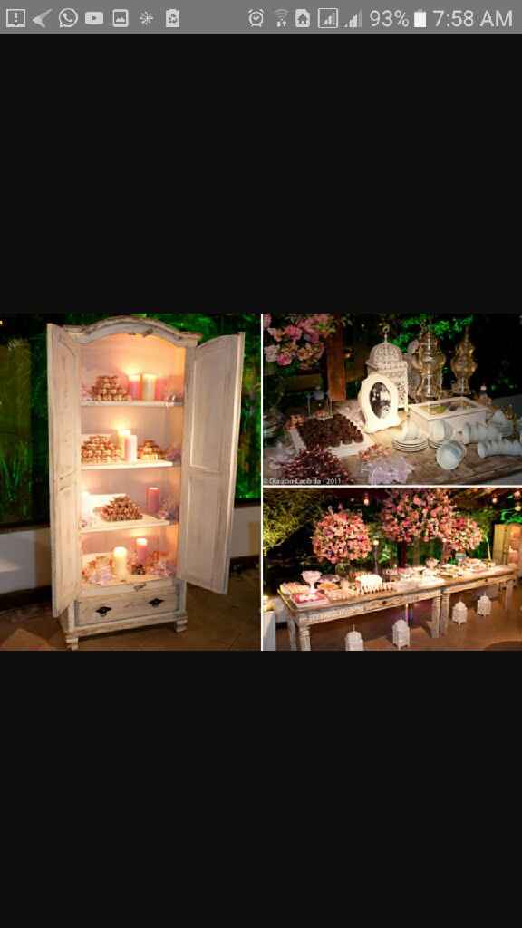 Mesa dos doces: - 5