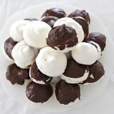 Suspiros com chocolate