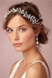 Tiara 01