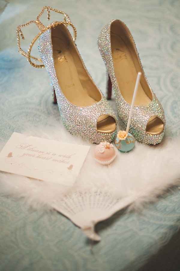 Sapato de cristal inspirado na Cinderella