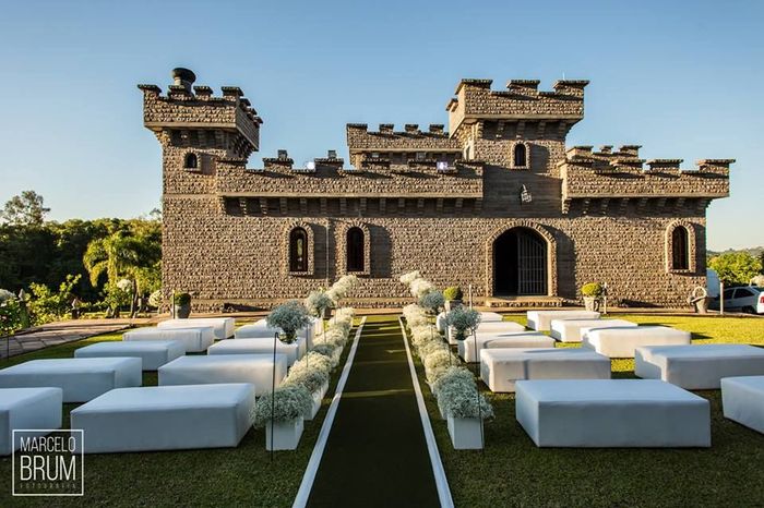 Cor marsala no casamento combina? 8