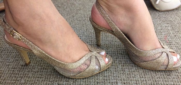 Estou na dúvida do sapato 👠 - 2