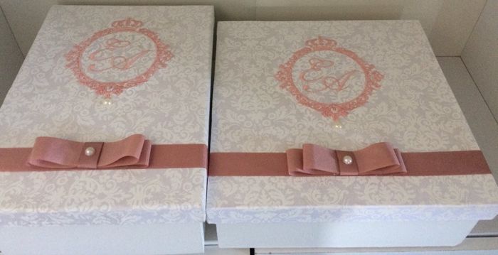 Minhas caixas chegou lembrancinha dos padrinhos  /país/sogros - 5