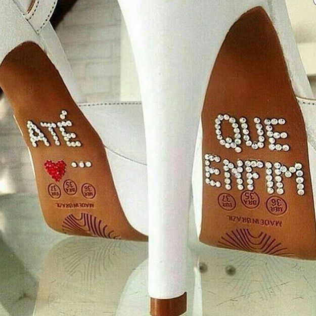 Qual foto não pode faltar? Aliança vs Vestido 1