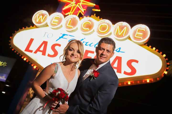 Bodas de Ferro! Minha renovação de votos de 5 anos de casamento em Las Vegas :) - 2