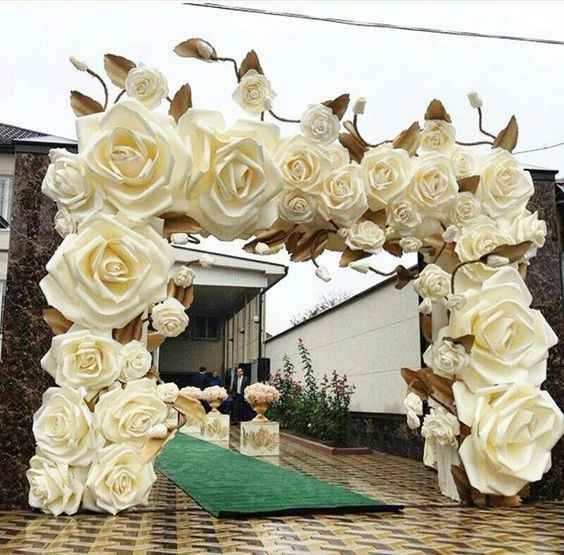 Flores gigantes de papel