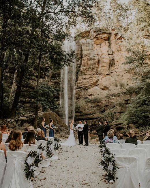 Casamento na cachoeira 🤔🤔 6