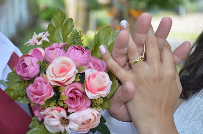 Meninas no casamento civil usar ou não usar buquê, e se usar, buquê de flores naturais ou de outro material (tecido etc...) 4