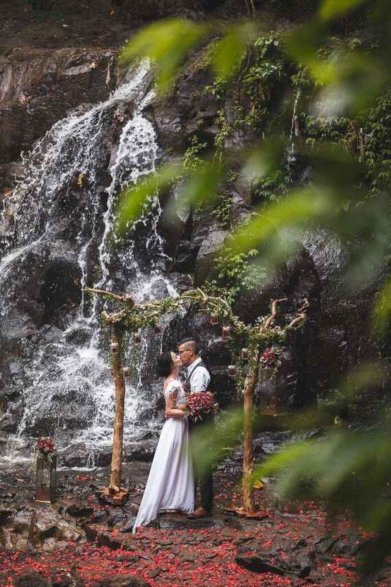 Casamento na cachoeira 🤔🤔 - 4