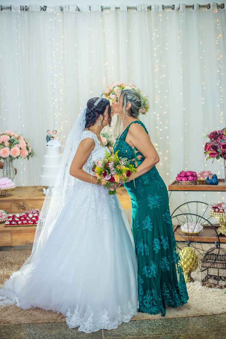 Cor de vestido Mãe e Sogra - 2