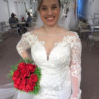 Qual devo escolher!!! Manga longa ou princesa. Nude ou branco?? Sou loira. Não me sinto bem em vesti