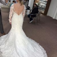 Qual devo escolher!!! Manga longa ou princesa. Nude ou branco?? Sou loira. Não me sinto bem em vesti