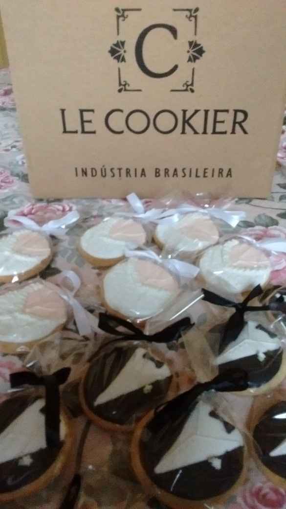 os maravilhosos cookies, feitos com carinho, fiz questão pq amei a ideia