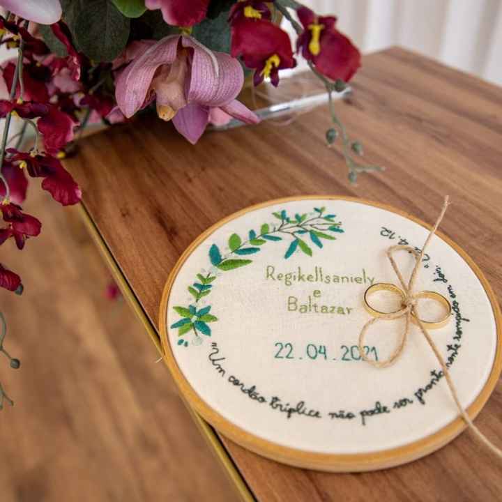 Eu fiz meu Porta Alianças, no casamento civil. - 1