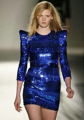 Madrinhas com vestidos iguais - 1