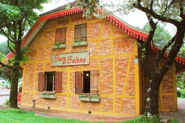 2º Casa do Colono