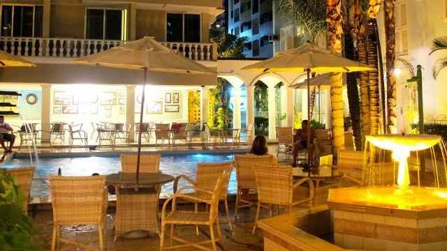 hotel villa mayor