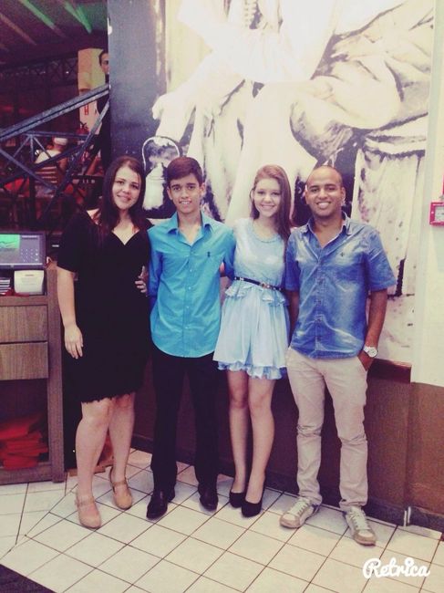 Tamires e Samuel, casal amigo