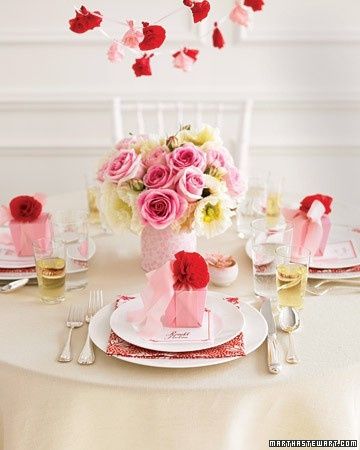 Decoração rosa e vermelho