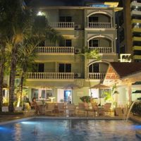 hotel villa mayor