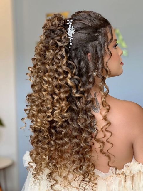 Penteado de noiva - cacheada 2